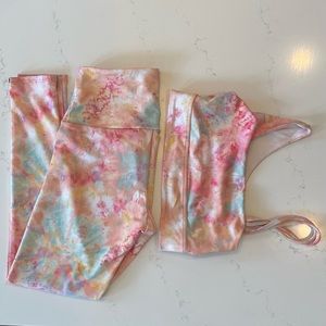 ONZIE activewear set - size small